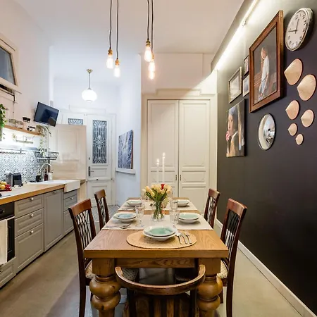 Apartament Hidden Gem By Dohany Synagogue & Fashion Street *