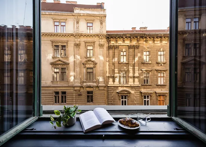 Hidden Gem By Dohany Synagogue & Fashion Street * Budapešť